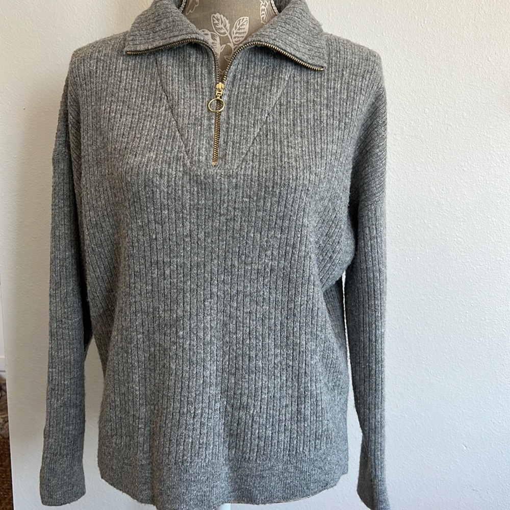 Loft Sweater 3/4 zip front